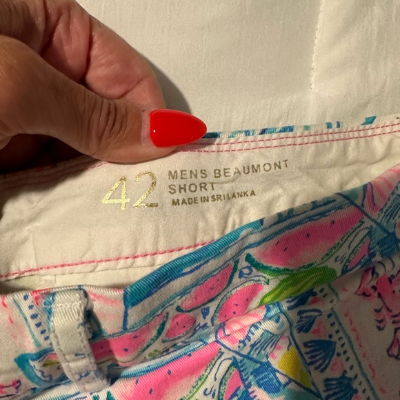 Lilly Pulitzer men’s shorts like new worn twice size 42 - Picture 2 of 5